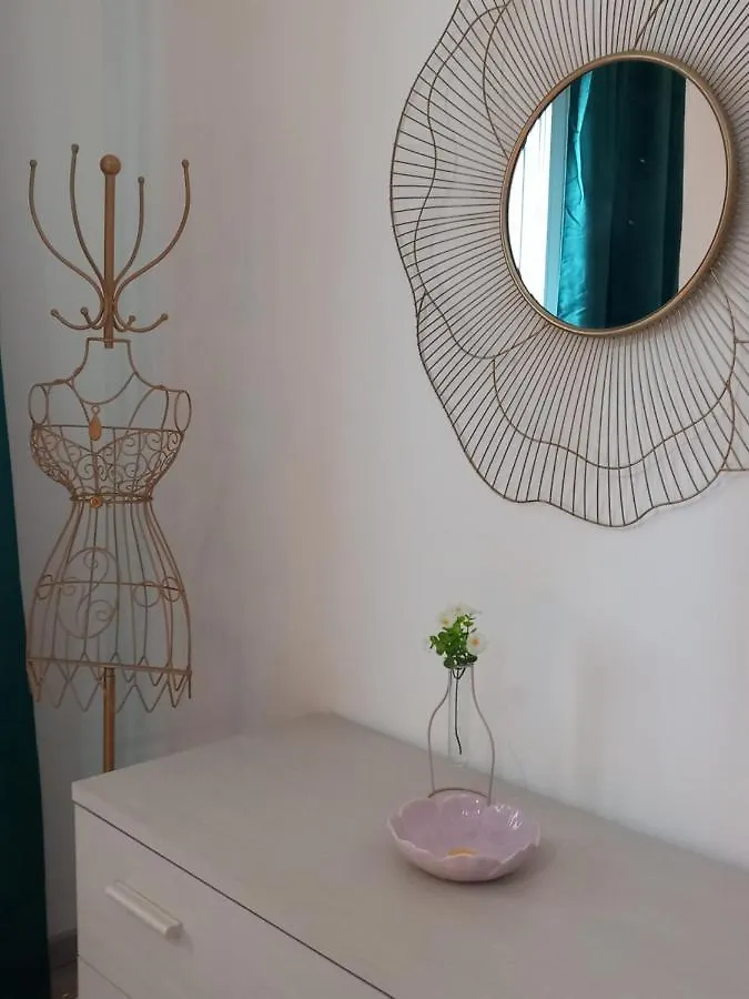 La Rosa Blutique Guesthouse - Boutique Apartment Near Como Lucino 0*,